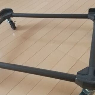 荷物台車、キャスター付き台車