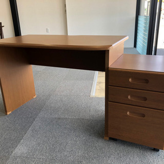 ☆学習机・事務机として使用できます。※決まりました！の画像