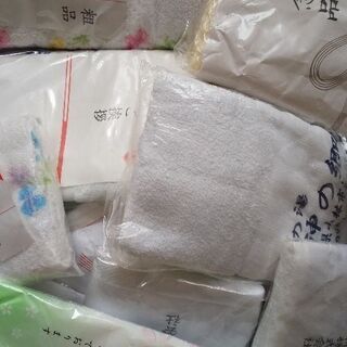 記念品や粗品でいただいたタオルです。