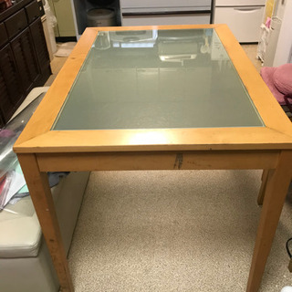 ダイニングテーブル　の画像