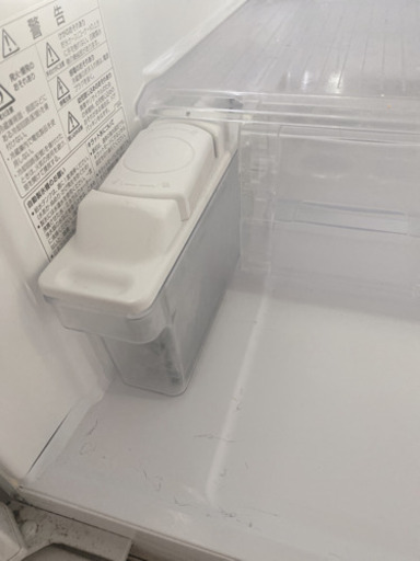 冷蔵庫　SHARP SJ-XF52W