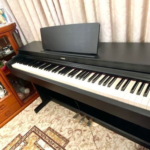 ヤマハ YAMAHA 電子ピアノ YDP-163 2016年式 鍵盤楽器 譜面台 椅子付き