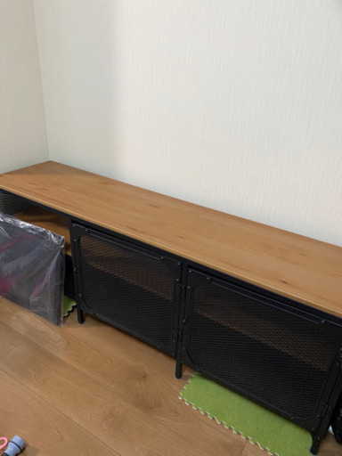 IKEA フィエルボテレビ台