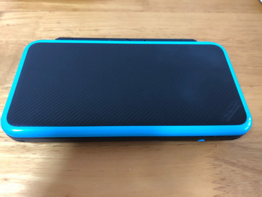 newニンテンドー2DS LL  ブラック×ターコイズ　美品