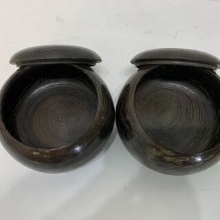 (210511)【70％値下げ】　囲碁セット（足付基盤、碁石、碁笥）の画像