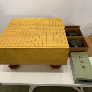 (210511)【70％値下げ】　囲碁セット（足付基盤、碁石、碁笥）