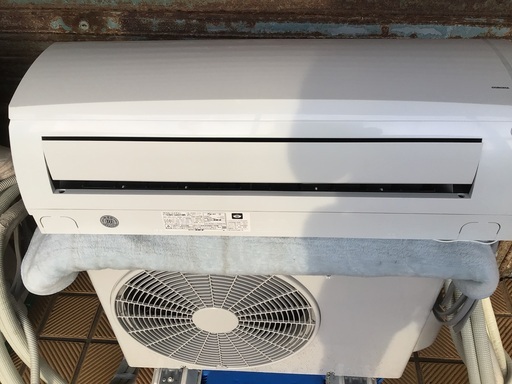 2019年製　2018年　コロナルームエアコン冷暖房　2.2k 2台セット　配管付　取り付け相談あり