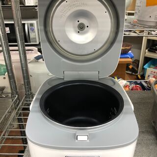 【リサイクルショップどりーむ天保山店】89　炊飯器　YAMAZEN　ヤマゼン　YJB-300（W)　3合炊き　2017年製　中古品【1ヵ月保証付き】の画像