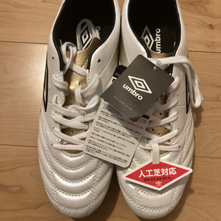 サッカー　シューズ　人工芝対応スパイク　umbro  アンブロ　...