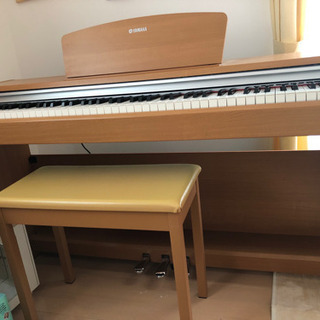 YAMAHA　YDP-131C 電子ピアノ