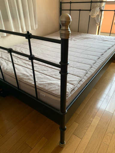 IKEA ダブルベッド フレーム＆マットレス