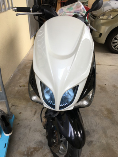 YAMAHA マジェスティ125用フロントマスク美品