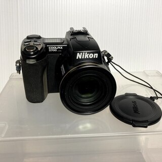 【カメラコレクターの方どうぞ】NIKON　COOLPIX5700...