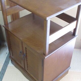 ☆発送不可☆木製　レンジ台　下段扉付き☆の画像
