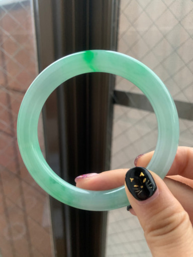 本翡翠バングル　満緑　ミャンマー産天然 アイス系