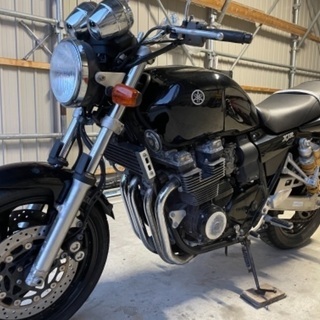 XJR400R  RH02J   走行4000キロ　車検2年の画像