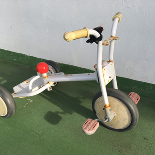 三輪車