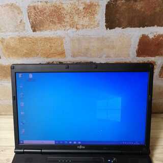 FUJITSU 新品SSD 240GB CPU i5メモリ 8GB ノートパソコン テレワーク 在宅勤務 管理番号:21.3.12.03の画像