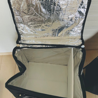 ○決まりました○【美品／急募】5月18日までに引取可能な方！Ub...