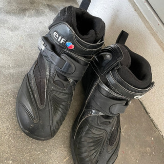 elfバイクシューズ