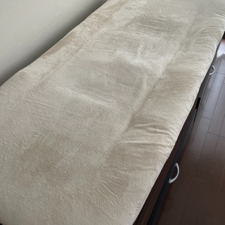 収納付きシングルベッドの画像