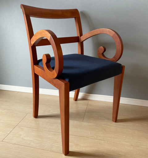 【値下げ】ポラダ porada  ガルボ アームチェア（チェリー材）アクタス