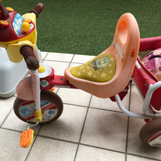 無料　アンパンマン　子供　三輪車