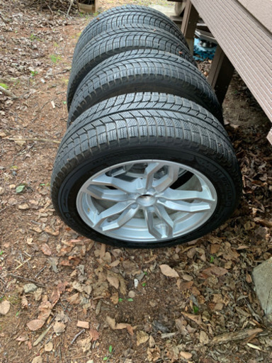 BMW 5シリーズ(F10, F11), 6シリーズ(F12, F13), 245/45R18。