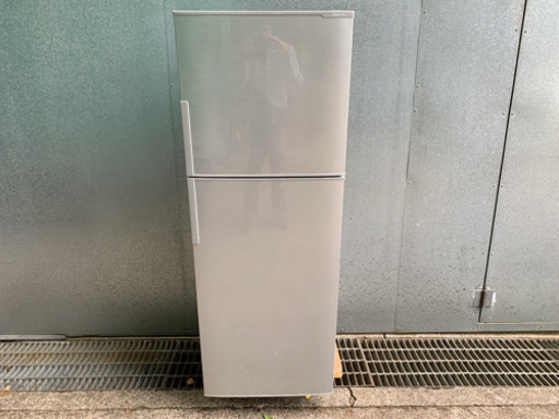 シャープ 冷蔵庫  225L 2016年製