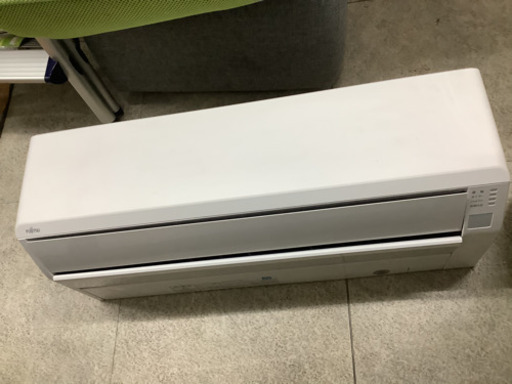 2．2キロエアコン　リサイクルショップ宮崎屋21.5.12F