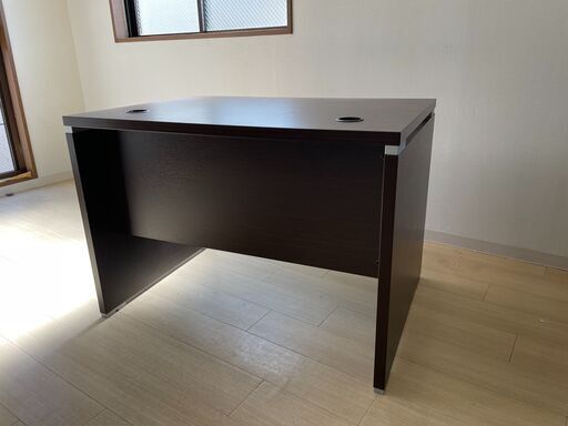 オフィスデスク　机　100×70cm 高さ70cm