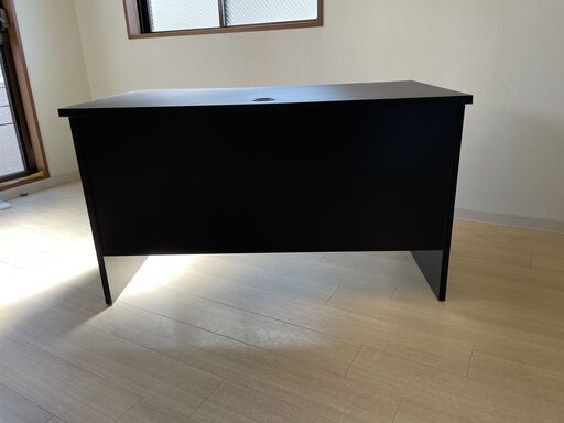 オフィスデスク　机1　120×70cm 高さ70cm
