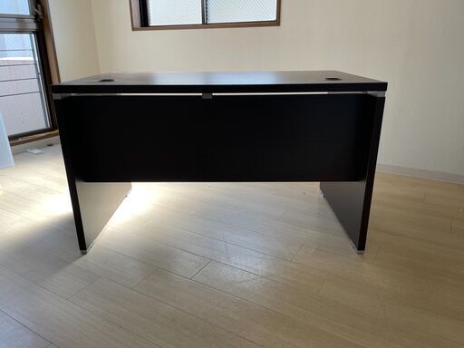 オフィスデスク　机2　120×70cm 高さ70cm
