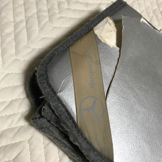 メルセデスベンツ　W211 Eクラス E55 サンシェードの画像