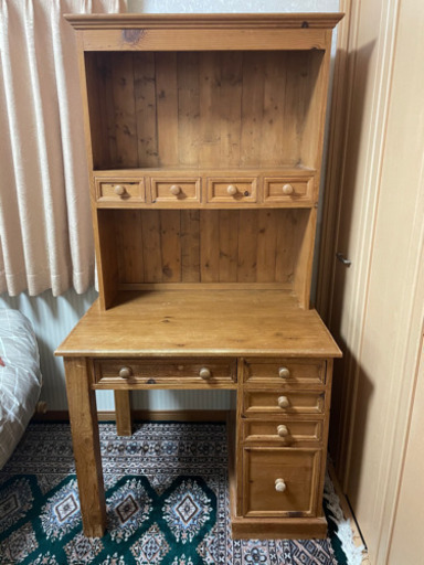 ①学習　机　片袖　デスク　2台あります