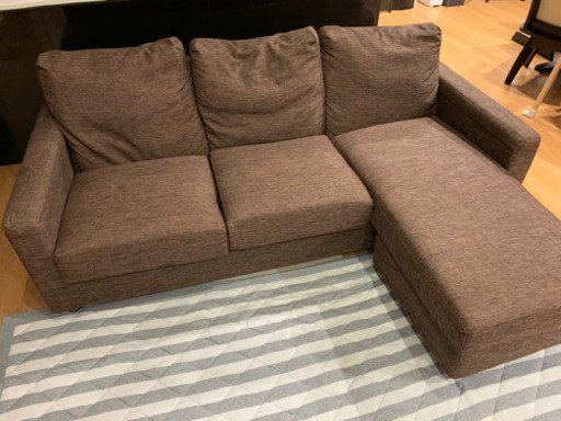 ３人掛けソファ　お譲りする方が決まりました