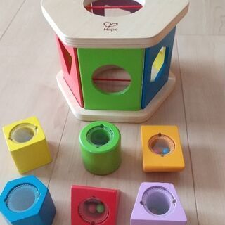 Hape ハペ E0407A [シェイク＆マッチシェイプソーター]
