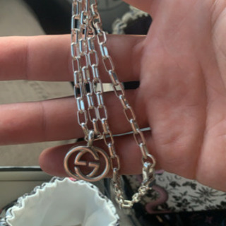 GUCCIネックレスの画像