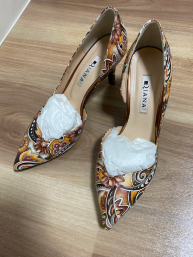 ✨新品DIANAのパンプス23センチ