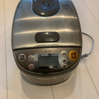 炊飯器　3合の画像