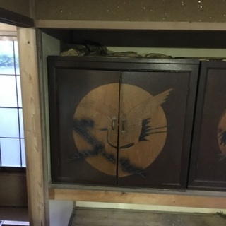 縁起が良さそうな物入れ。2つセット