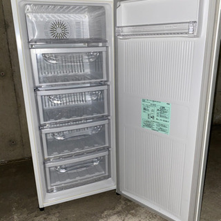 三菱ノンフロン冷凍庫121L