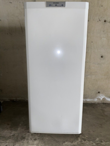 三菱ノンフロン冷凍庫121L