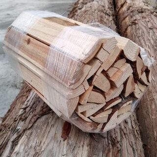 まき　小割薪　針葉樹　