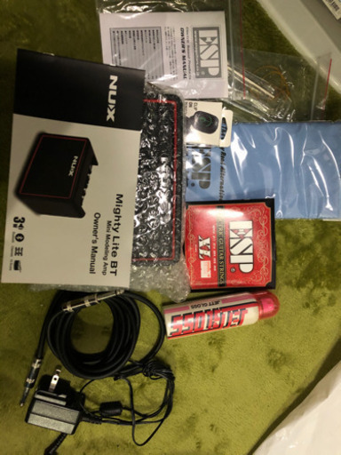 エレキギター:GrassRoots +ギター用品