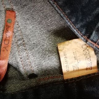 ワイドフレア　ローライズ　レディースジーンズ　Lサイズ 　ブラックの画像