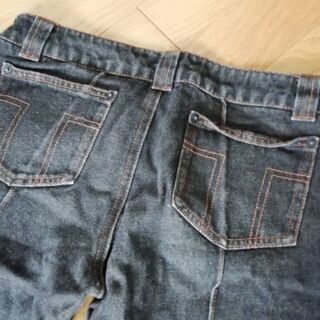 ワイドフレア　ローライズ　レディースジーンズ　Lサイズ 　ブラックの画像