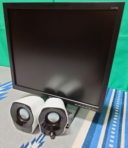 PC用 17インチLCDモニタ エイサーV173