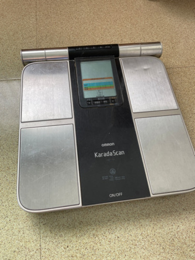 OMRON 体組織計　karadascan