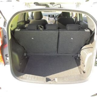 日産ノート　平成２９年式　走行６７，０００ｋｍ　修復歴ありの画像